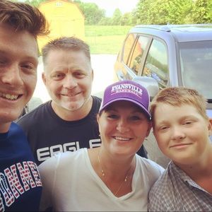 Meet your Posher, Jennifer